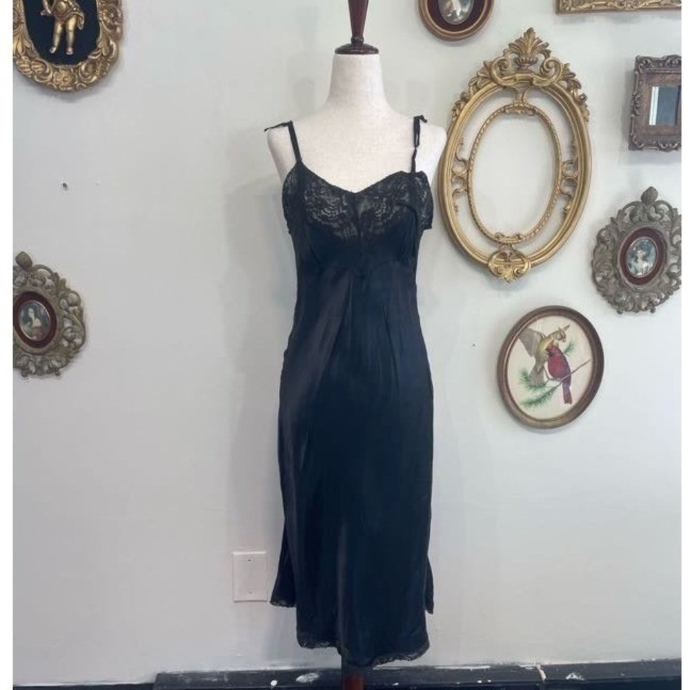 Vintage 1940s Cherry Blossom Bur-Mil Silk Slip Dress Size 34